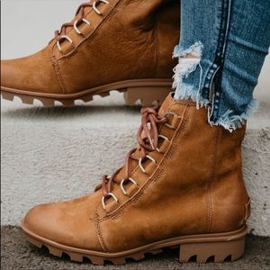 Sorel Phoenix Short Lace Camel Brown Boots NEW